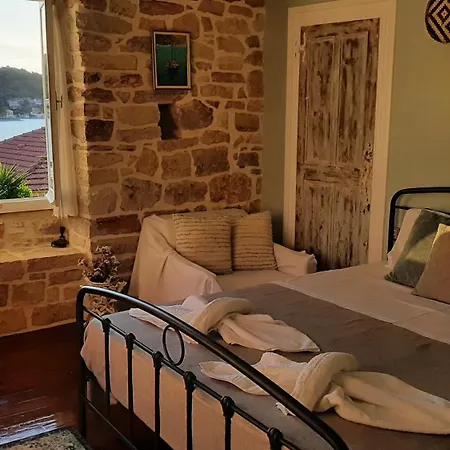 Hébergement de vacances 1836 Traditional House Vathy (Ithaca)